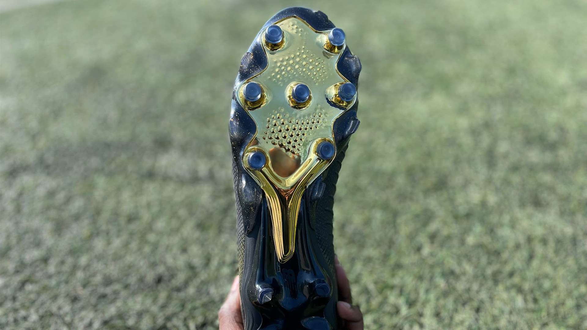 前插進攻還 前插進攻還