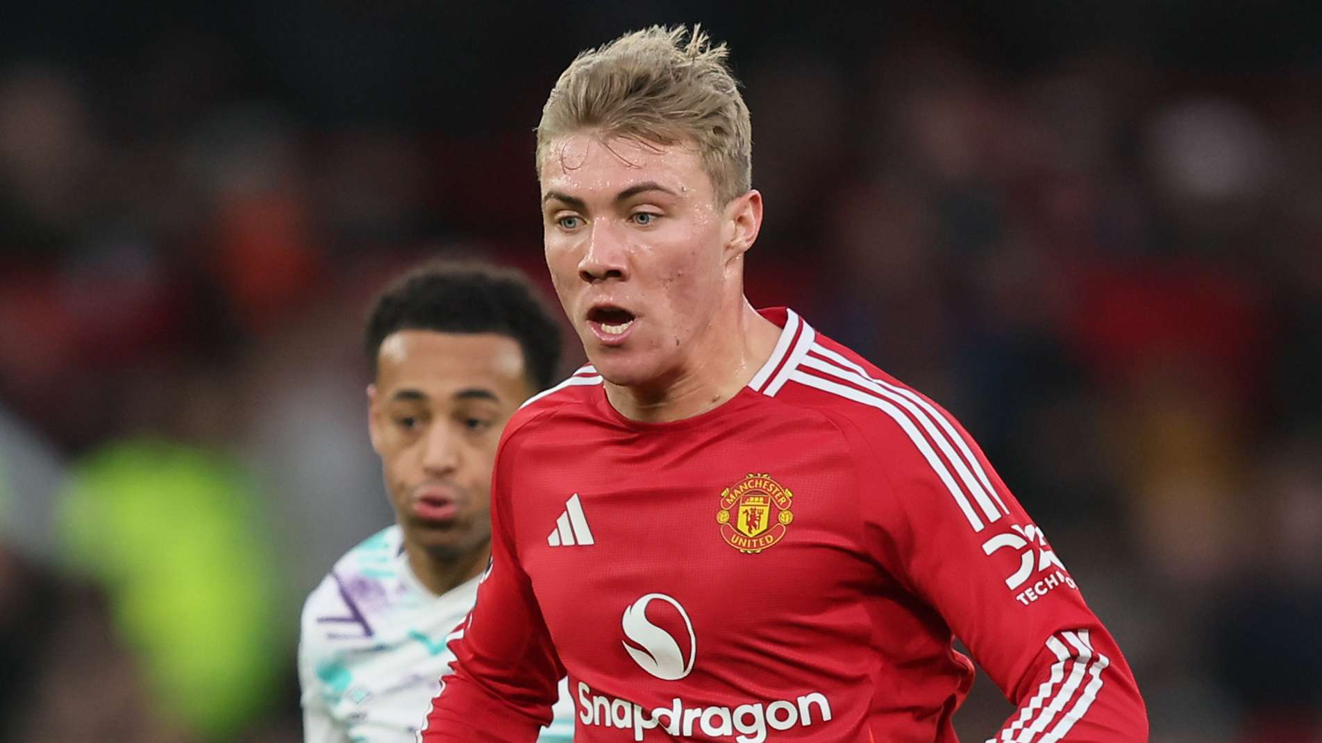 同样不容小 同样不容小